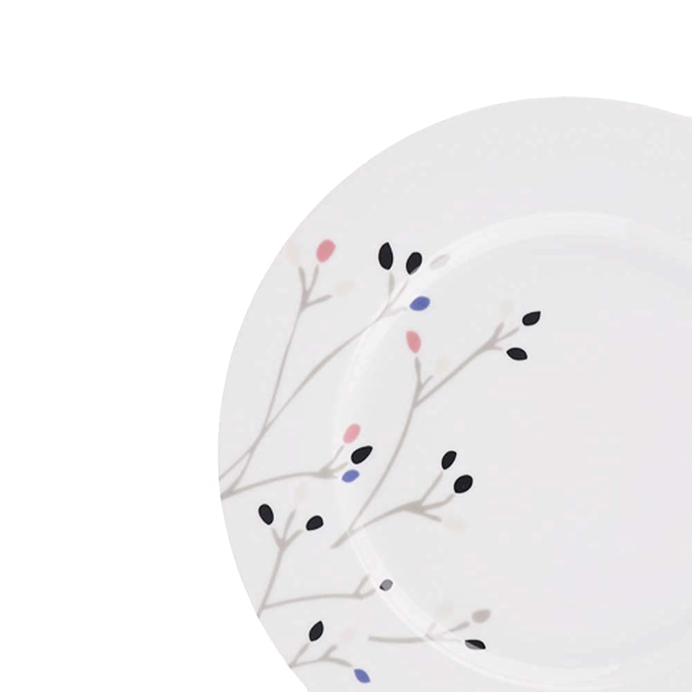 18-Piece Porcelain Dinnerware Set for Six