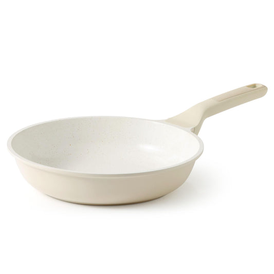 Nonstick Omelet Frying Pan With Heat-Resistant Handle