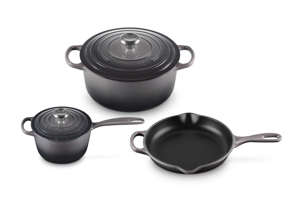 Le Creuset Enameled Cast Iron Signature Cookware Set