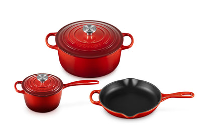 Le Creuset Enameled Cast Iron Signature Cookware Set
