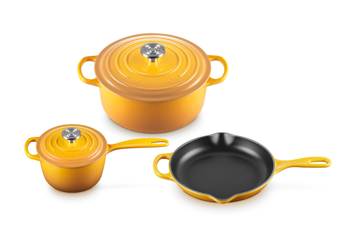 Le Creuset Enameled Cast Iron Signature Cookware Set