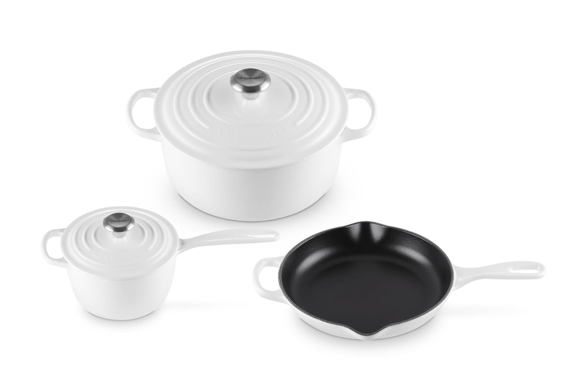 Le Creuset Enameled Cast Iron Signature Cookware Set