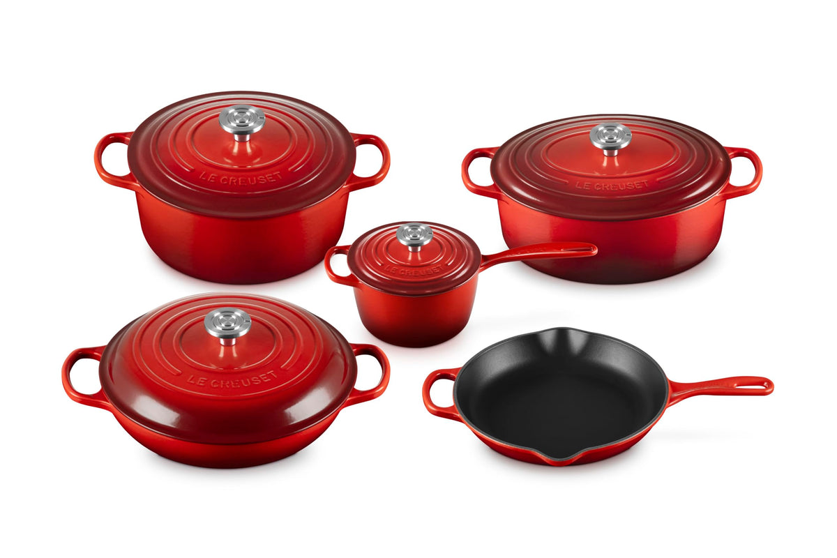 Le Creuset Enameled Cast Iron Signature Cookware Set