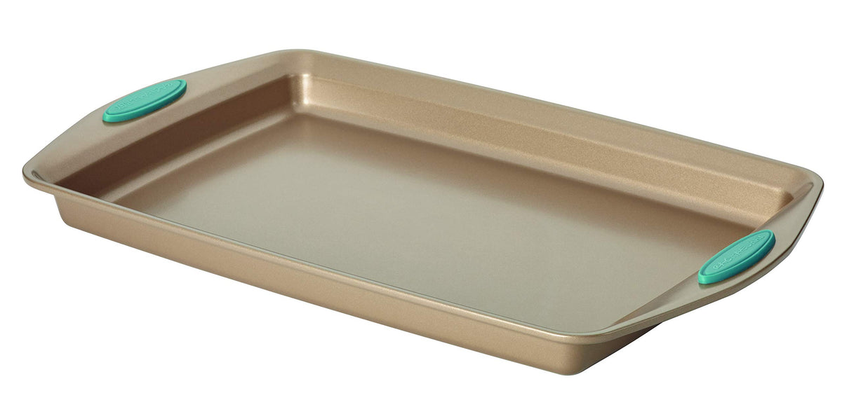 Nonstick Bakeware Set With Cupcake Pan