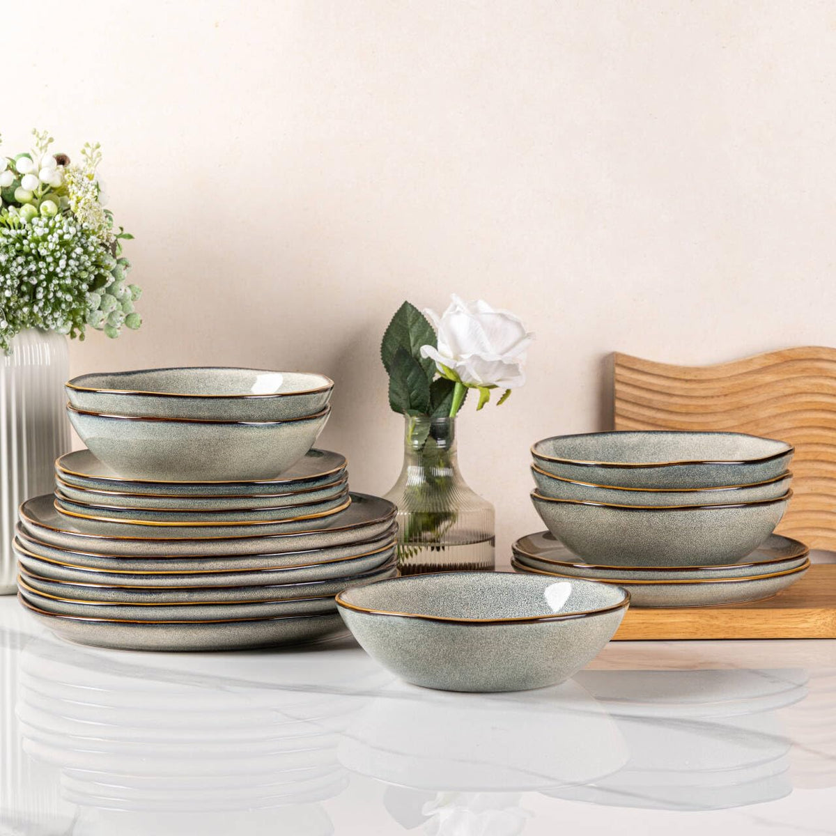 Reactive Glaze Stoneware Dinnerware Set