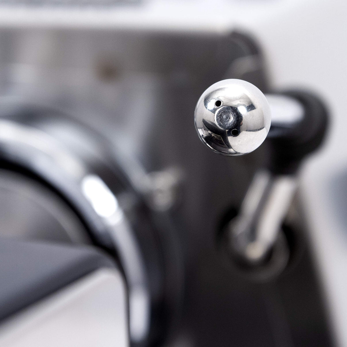 Classic E24 Professional Espresso Machine